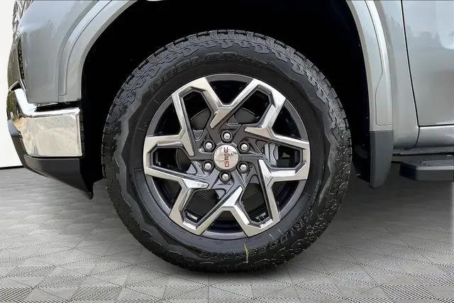 2026 GMC Sierra 1500 Crew Cab, Short Bed, SLT, 4WD