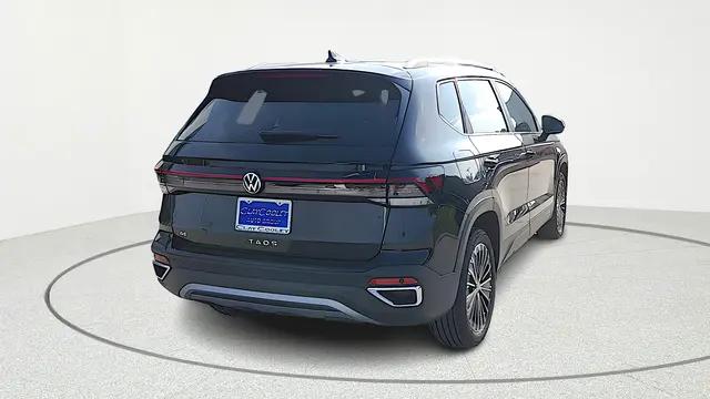 2026 Volkswagen Taos SE