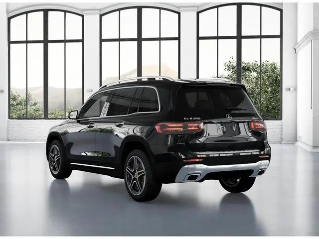 2026 Mercedes-Benz GLB 4MATIC