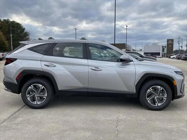 2026 Hyundai Tucson Hybrid Blue SE