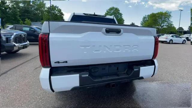2026 Toyota Tundra SR5 CrewMax 5.5' Bed