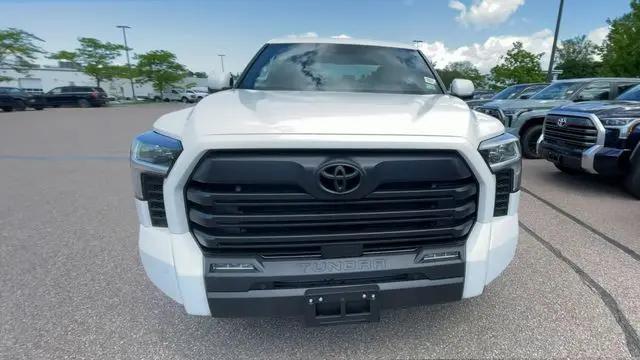 2026 Toyota Tundra SR5 CrewMax 5.5' Bed