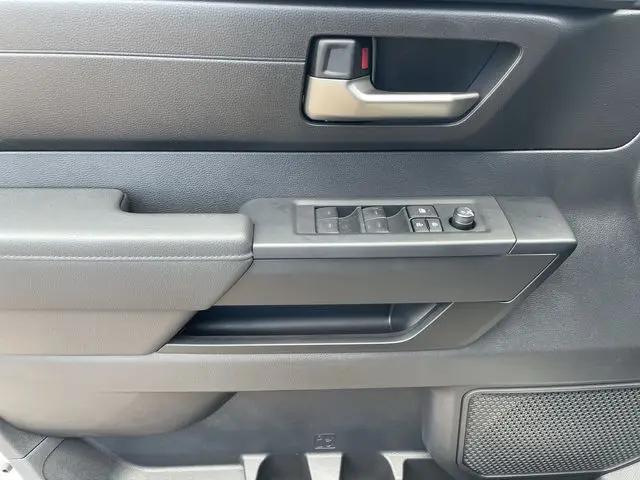 2026 Toyota Tundra SR5 CrewMax 5.5' Bed