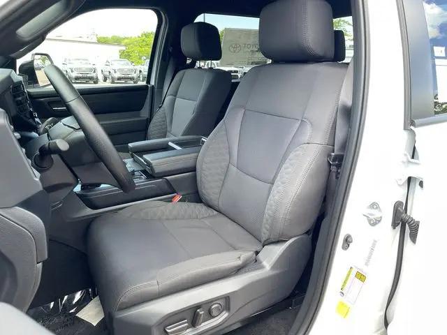 2026 Toyota Tundra SR5 CrewMax 5.5' Bed