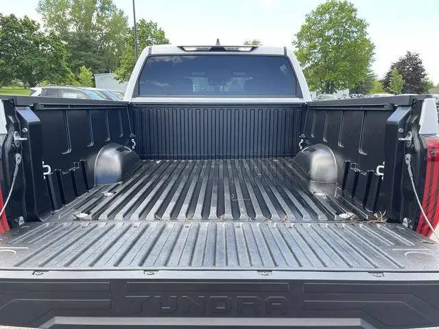 2026 Toyota Tundra SR5 CrewMax 5.5' Bed