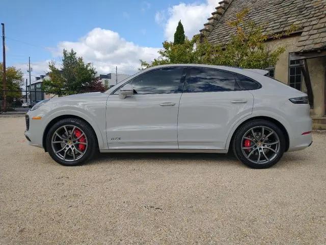2022 Porsche Cayenne GTS
