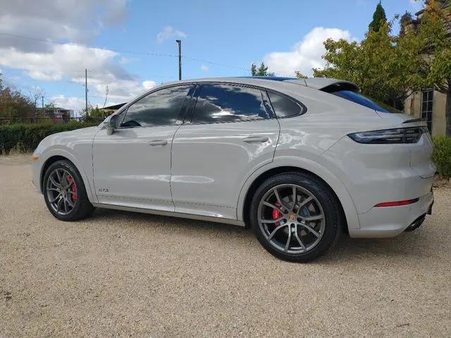 2022 Porsche Cayenne GTS