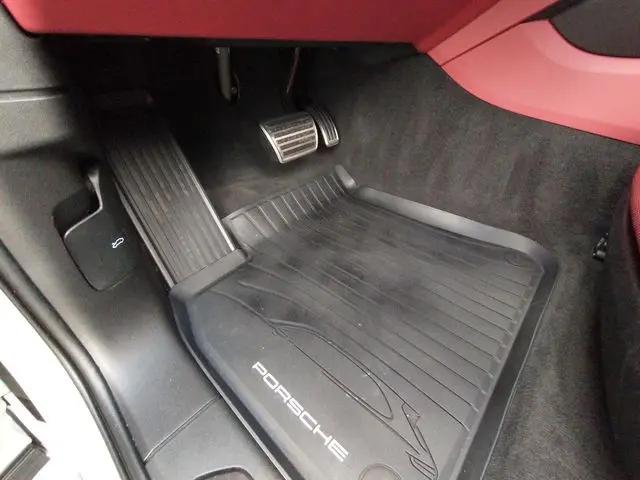 2022 Porsche Cayenne GTS