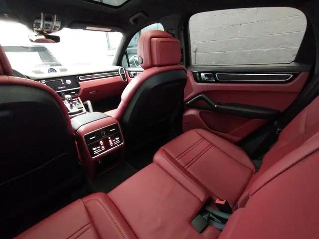 2022 Porsche Cayenne GTS
