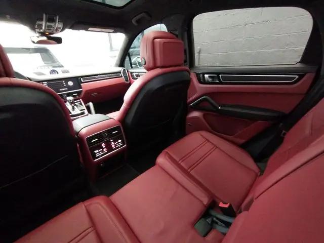 2022 Porsche Cayenne GTS