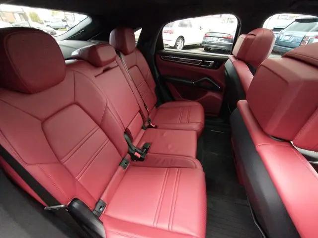 2022 Porsche Cayenne GTS
