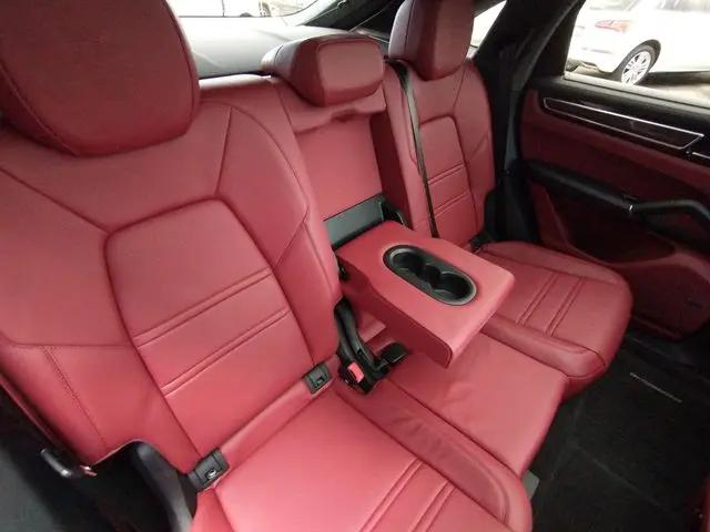 2022 Porsche Cayenne GTS
