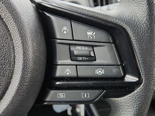 2025 Subaru Crosstrek 2.0i