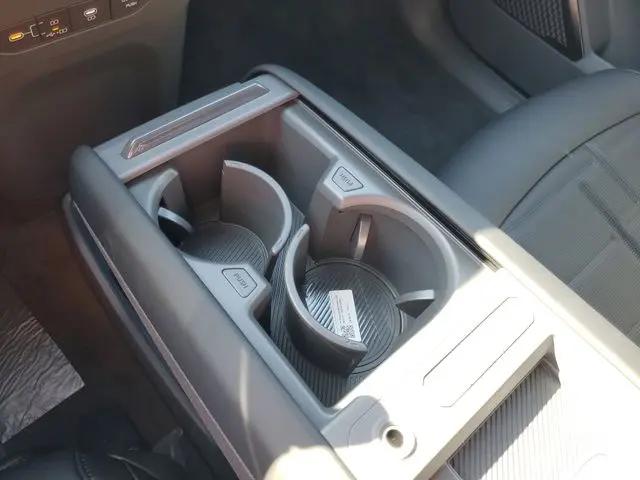 2026 Kia EV9 Land
