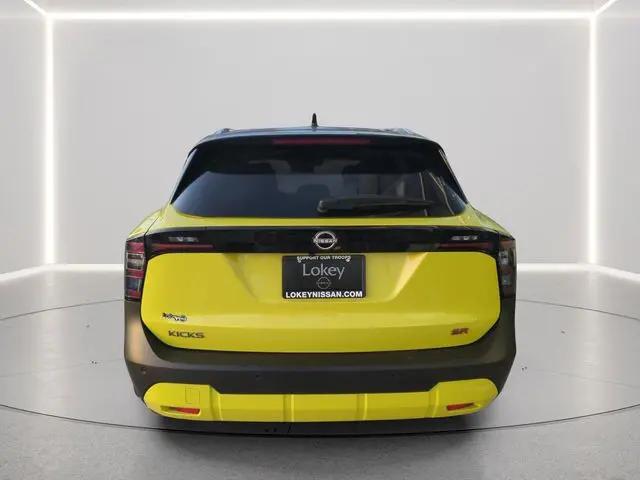 2026 Nissan Kicks SR