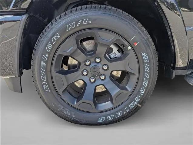 2026 Ram 1500 Big Horn Crew Cab 4x4 5'7" Box