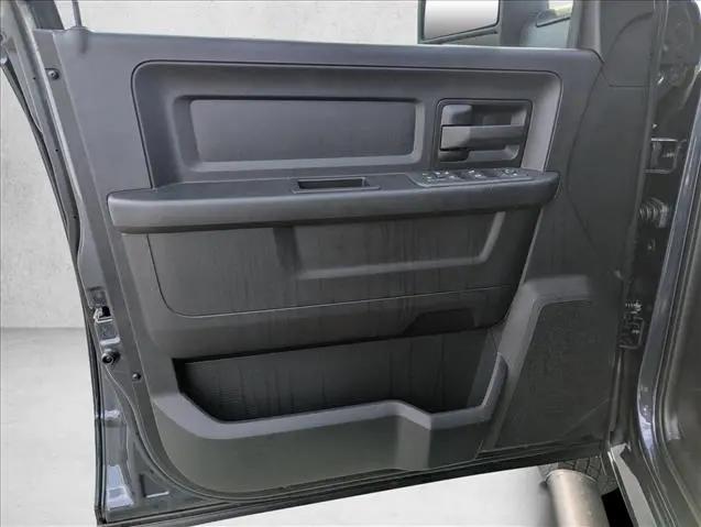 2026 Ram 3500 Tradesman Crew Cab 4x4 8' Box