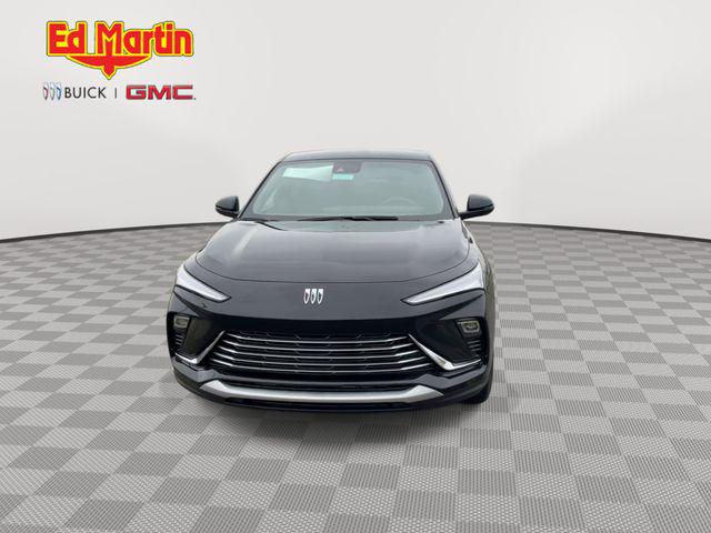 2026 Buick NV Preferred FWD