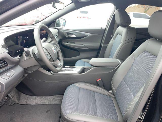 2026 Buick NV Preferred FWD