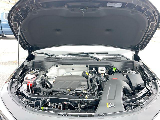 2026 Buick NV Preferred FWD