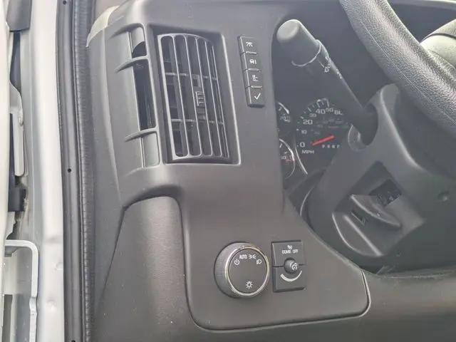 2025 Chevrolet Express Cutaway Work Van