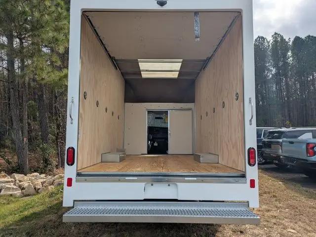 2025 Chevrolet Express Cutaway Work Van