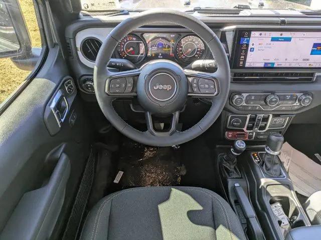 2026 Jeep Gladiator Sport