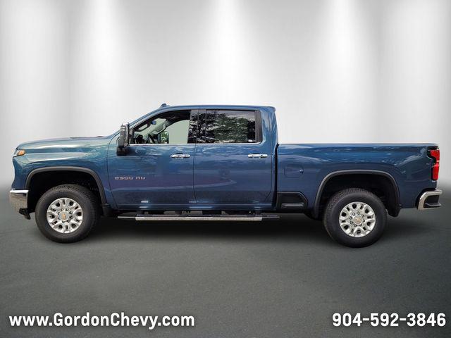2025 Chevrolet Silverado 2500HD 2WD Crew Cab Standard Bed LTZ
