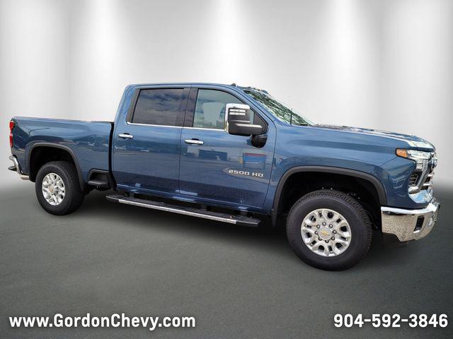 2025 Chevrolet Silverado 2500HD 2WD Crew Cab Standard Bed LTZ