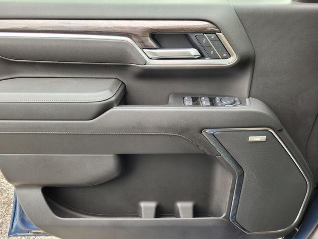 2025 Chevrolet Silverado 2500HD 2WD Crew Cab Standard Bed LTZ