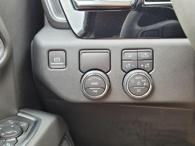 2025 Chevrolet Silverado 2500HD 2WD Crew Cab Standard Bed LTZ