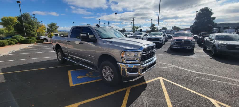 2024 RAM 2500 Big Horn Crew Cab 4x4 64 Box 2024 RAM 2500 Big Horn Crew Cab 4x4 64 Box