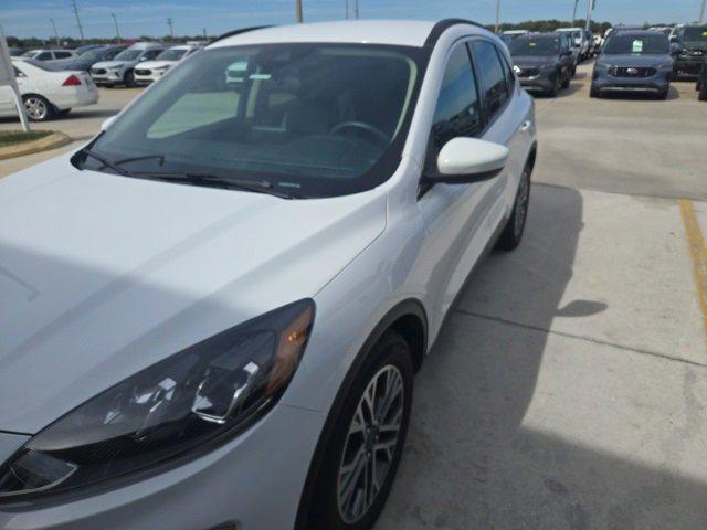 2020 Ford Escape SEL 2020 Ford Escape SEL