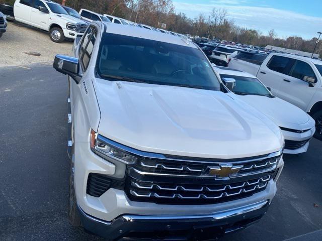 2023 Chevrolet Silverado 1500 4WD Crew Cab Short Bed LTZ 2023 Chevrolet Silverado 1500 4WD Crew Cab Short Bed LTZ