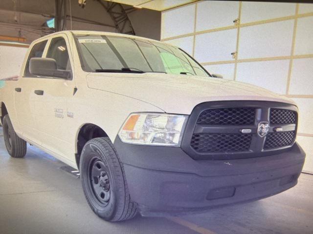 2018 RAM 1500 Tradesman Crew Cab 4x4 64 Box 2018 RAM 1500 Tradesman Crew Cab 4x4 64 Box