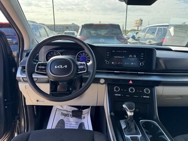 2024 Kia Carnival MPV LX 2024 Kia Carnival MPV LX