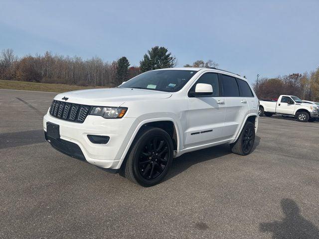2020 Jeep Grand Cherokee Altitude 2020 Jeep Grand Cherokee Altitude