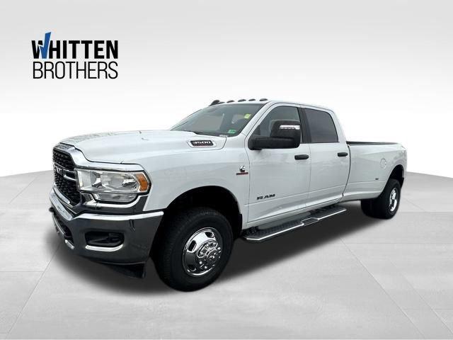 2024 RAM 3500 Big Horn Crew Cab 4x4 8 Box