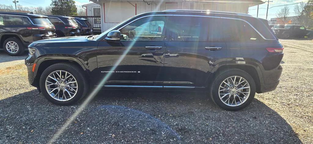 2024 Jeep Grand Cherokee Summit 4x4 2024 Jeep Grand Cherokee Summit 4x4