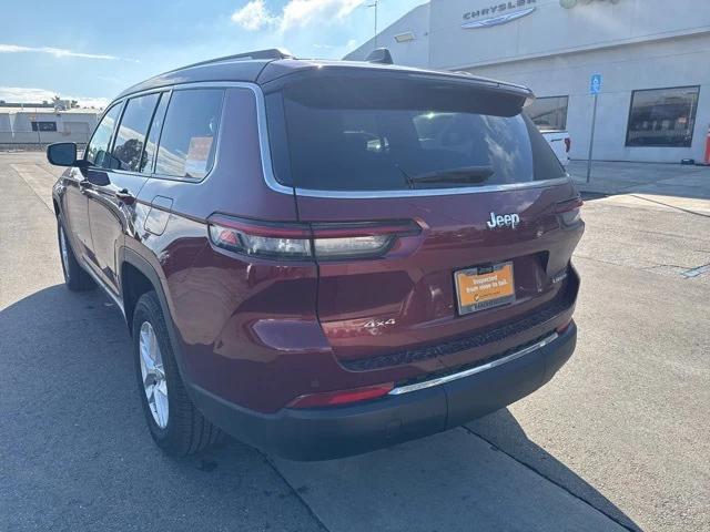 2023 Jeep Grand Cherokee L Laredo 4x4 2023 Jeep Grand Cherokee L Laredo 4x4