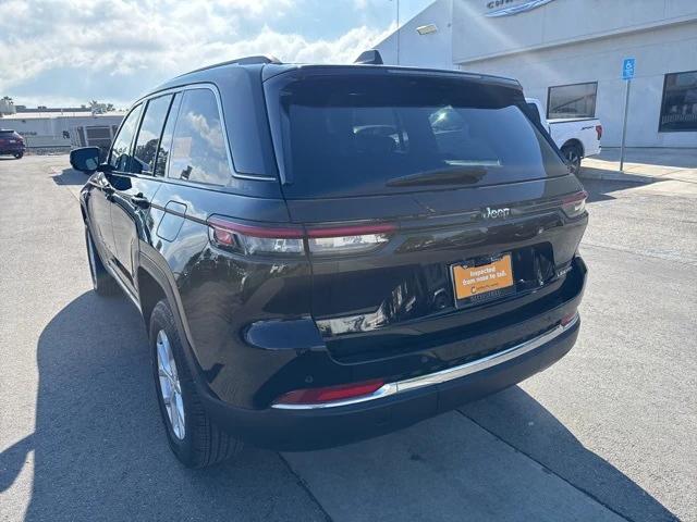 2023 Jeep Grand Cherokee Limited 4x2 2023 Jeep Grand Cherokee Limited 4x2