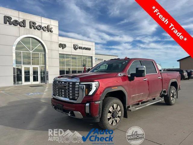 2024 GMC Sierra 2500HD 4WD Crew Cab Standard Bed Denali