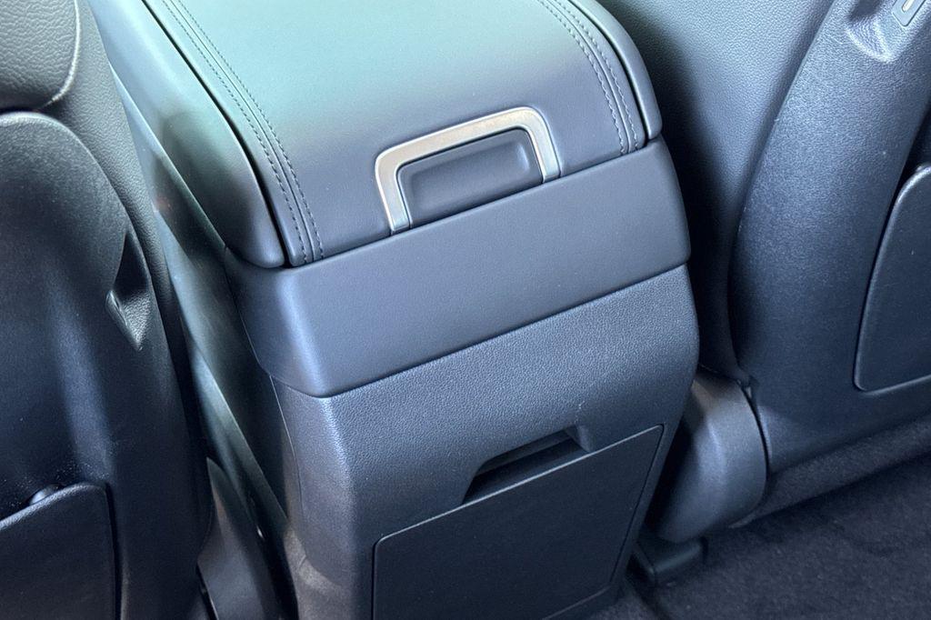 2026 Hyundai Santa Fe Limited - Photo 13