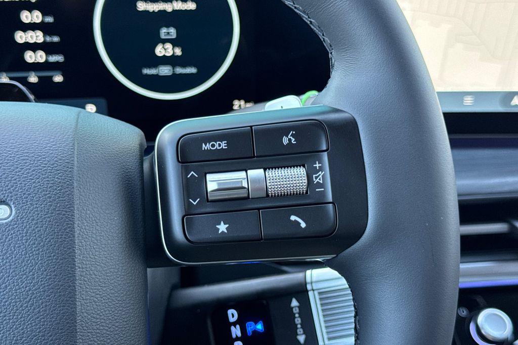 2026 Hyundai Santa Fe Limited - Photo 30