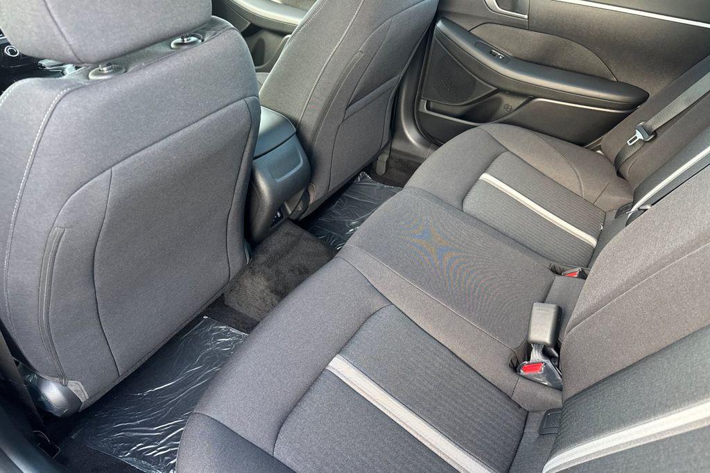 2026 Hyundai Sonata SE - Photo 12