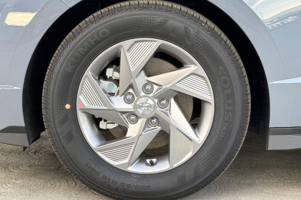 2026 Hyundai Sonata SE - Photo 29