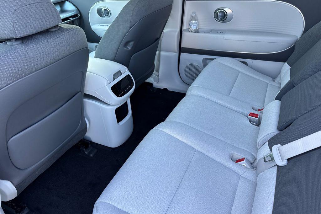 2026 Hyundai IONIQ 9 S - Photo 12