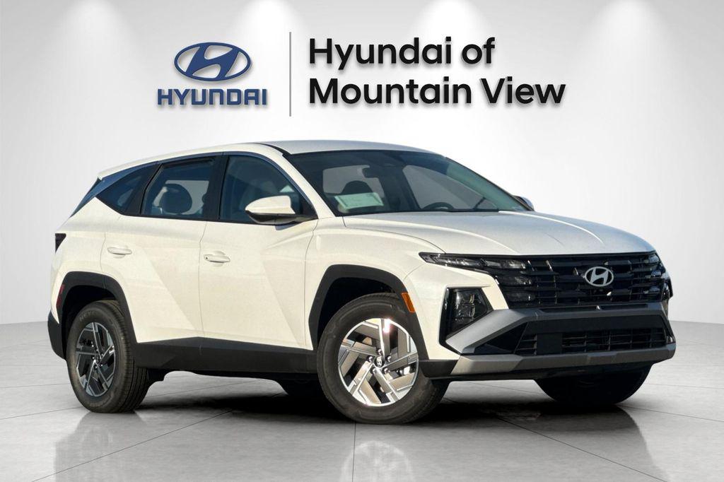 2026 Hyundai Tucson Hybrid Blue SE