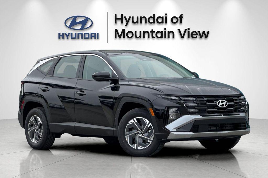 2026 Hyundai Tucson Hybrid Blue SE