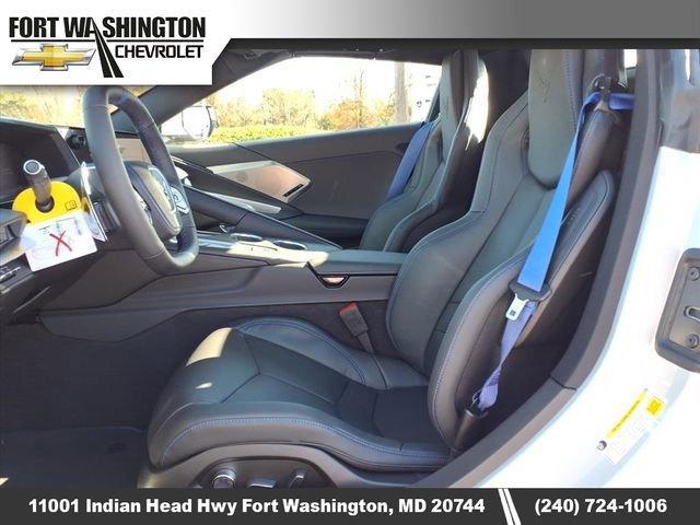2026 Chevrolet Corvette Stingray Convertible, 2LT, RWD